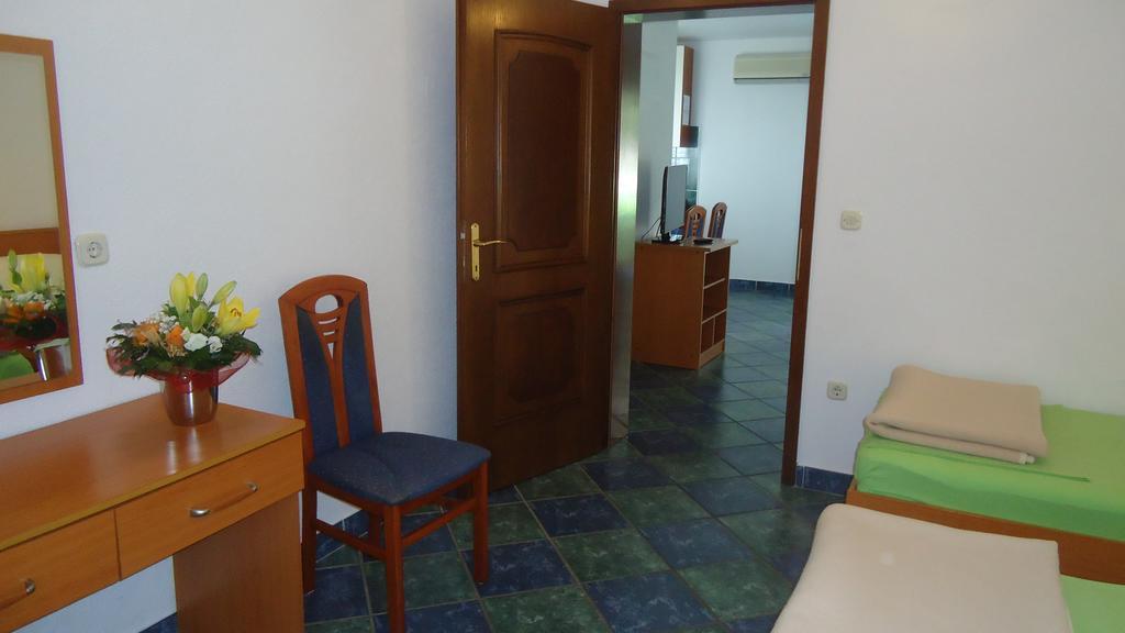 Apartmani Izabela Baška Voda Exteriér fotografie